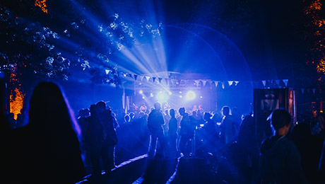 Bergfunk Open Air bei Nacht